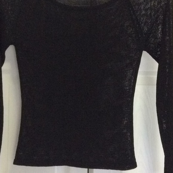 Cute sweater top - Picture 3 of 8